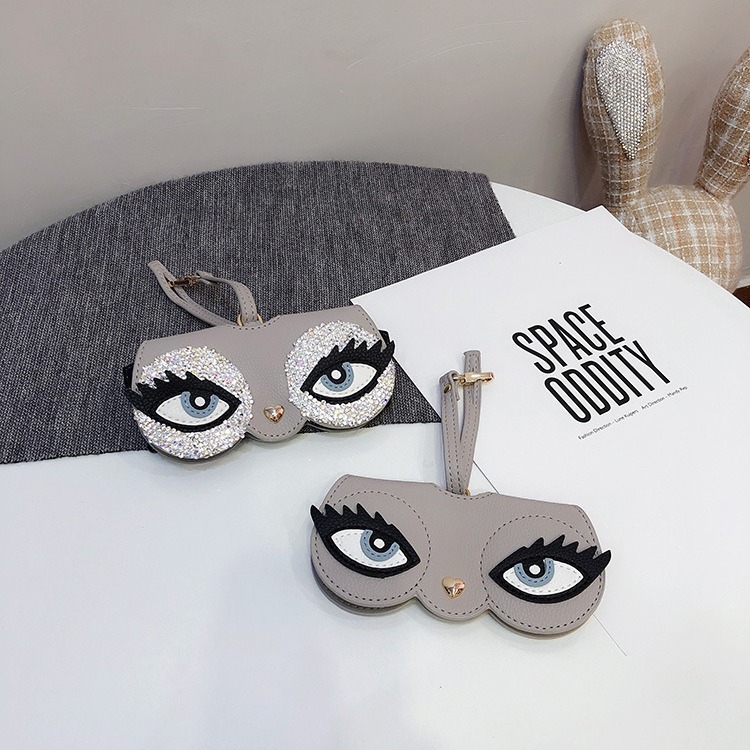 Ins Cartoon süße Brillenetui t – Jewelry Making Glasses Bewertung und Preis